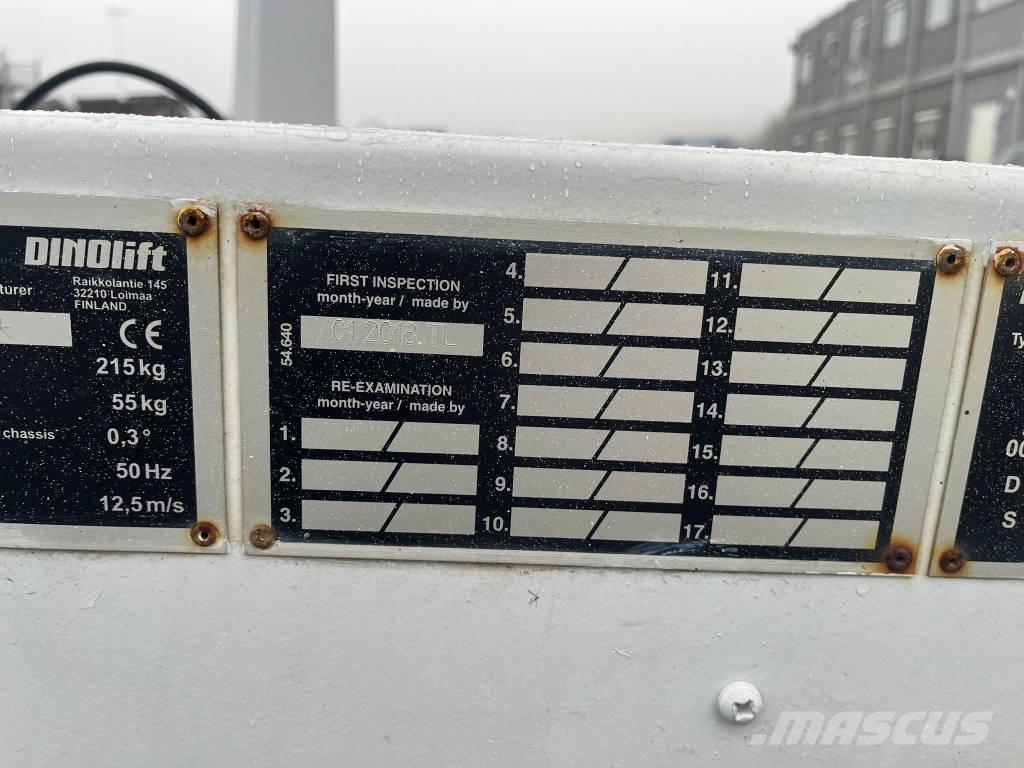 Dino 135 T Vučne prikolice se podiznom košarom