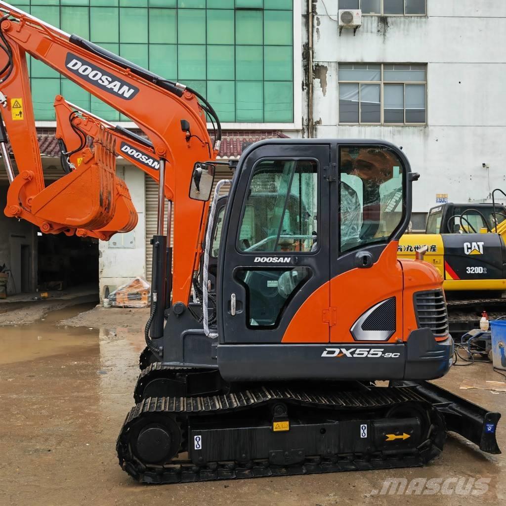 Doosan DX 55 Mini bageri <7t