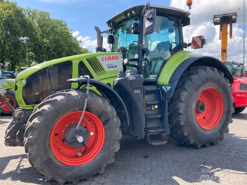 CLAAS Axion 920 Traktori