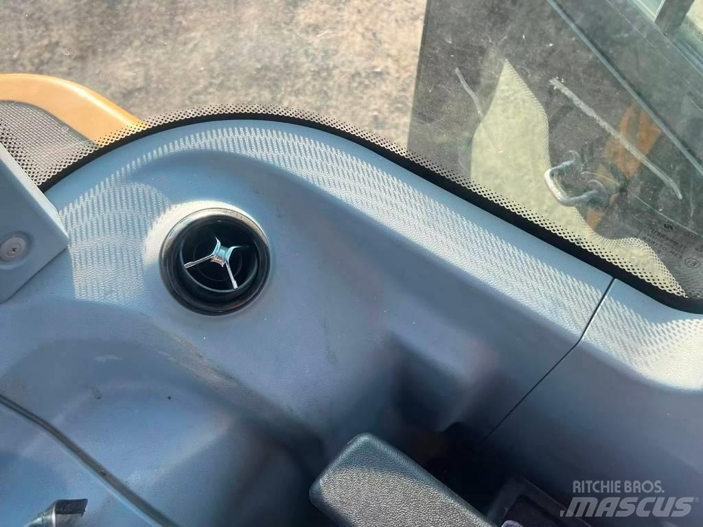 Sany SY 55 C Bageri gusjeničari