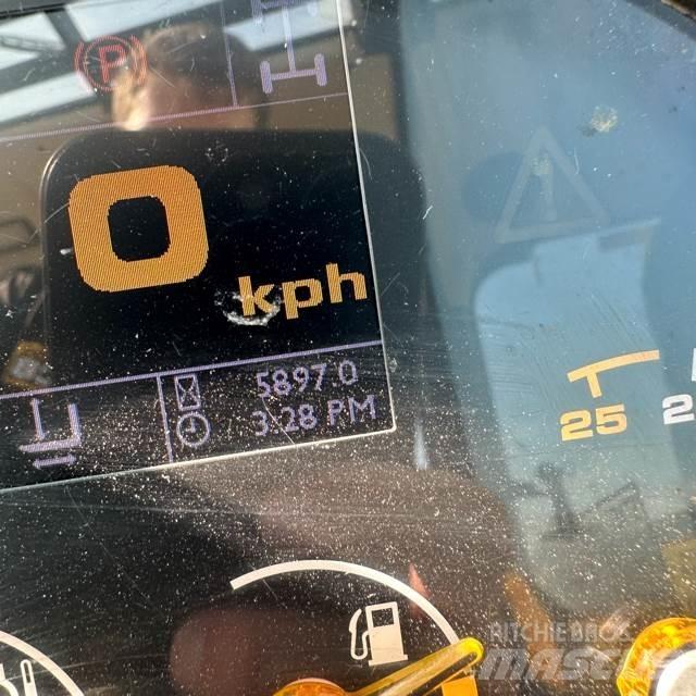 JCB 540-140 Teleskopski viličari