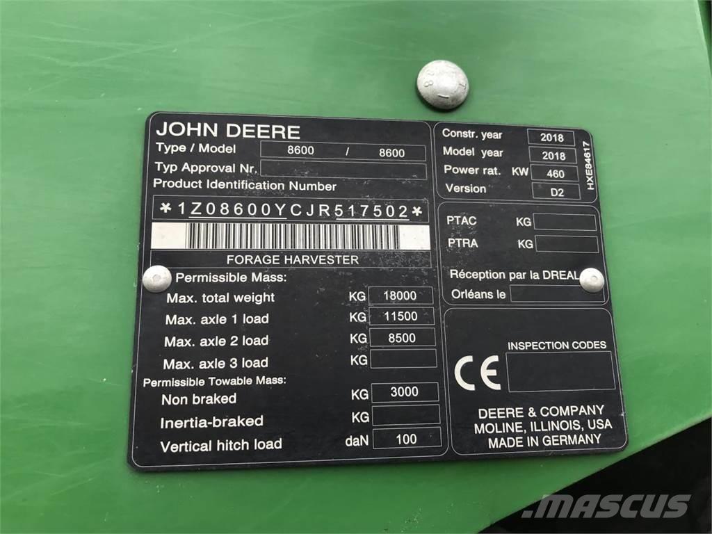 John Deere 8600 Strojevi za krmu na vlastiti pogon