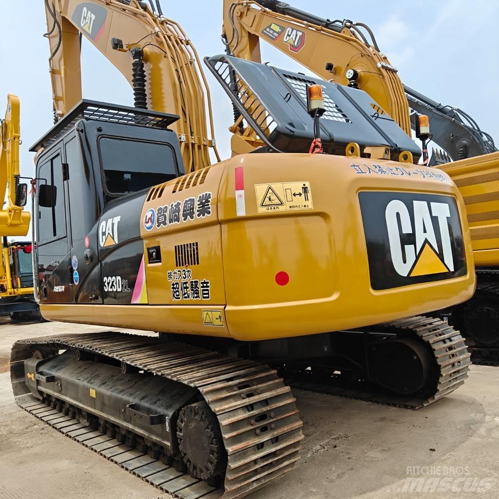 CAT 323 D L Bageri gusjeničari