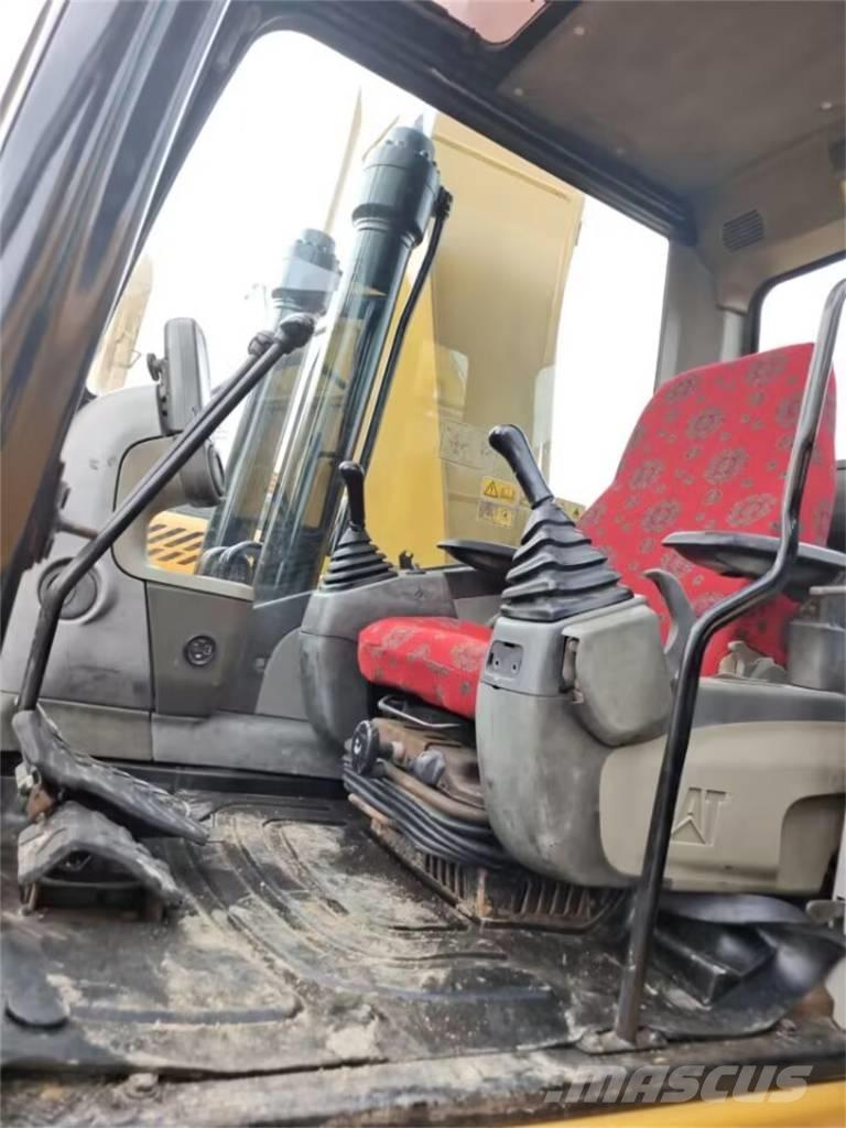 CAT 323 GC Bageri gusjeničari