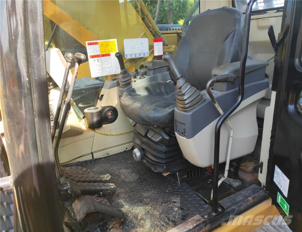 CAT 325C Bageri gusjeničari