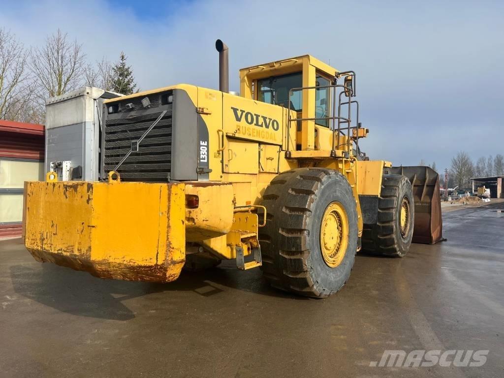 Volvo L 330 E Utovarivači na kotačima