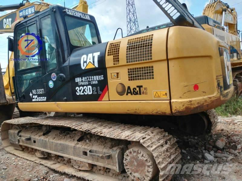 CAT 323 D L Bageri gusjeničari