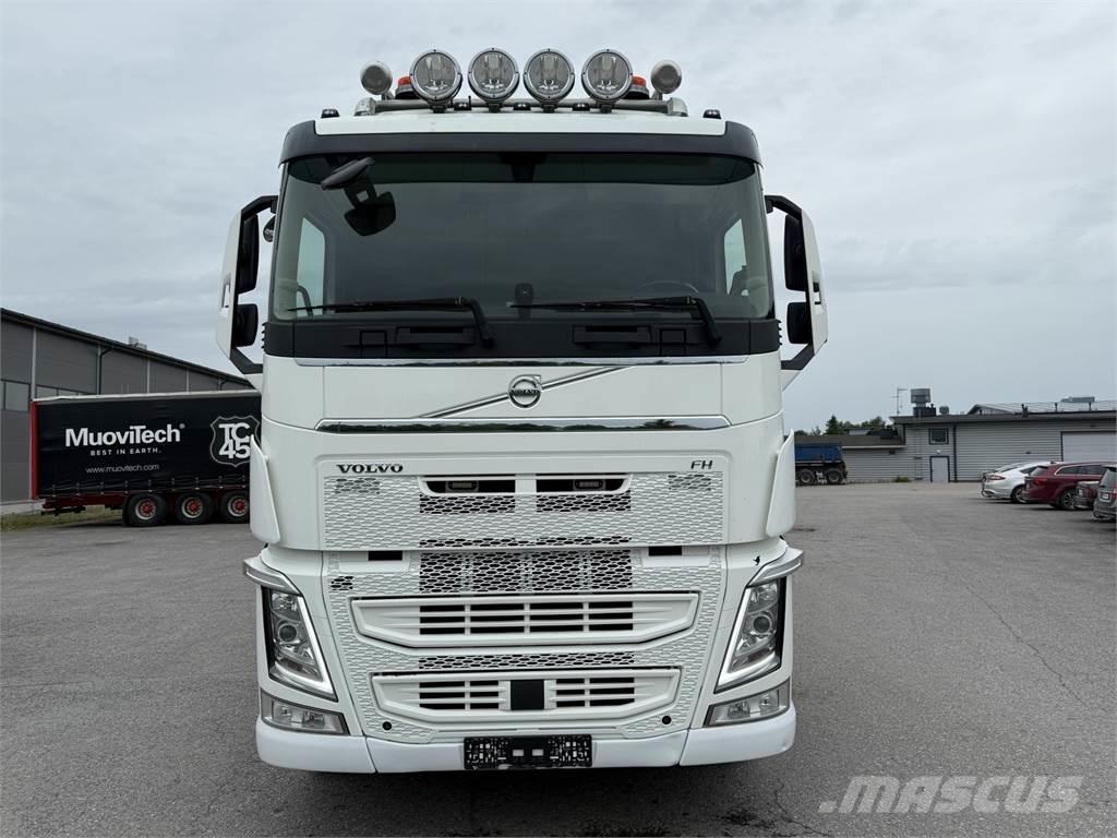 Volvo FH 540 8X4 Rol kiper kamioni s kukama za dizanje