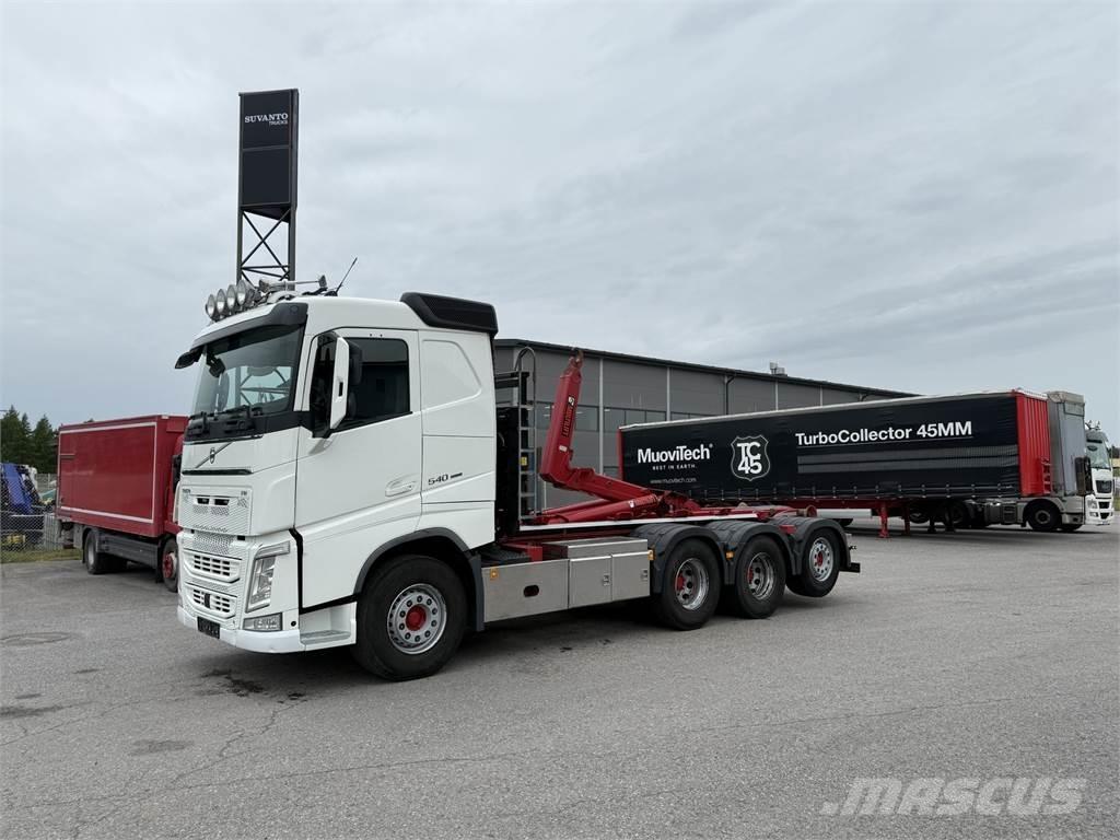 Volvo FH 540 8X4 Rol kiper kamioni s kukama za dizanje