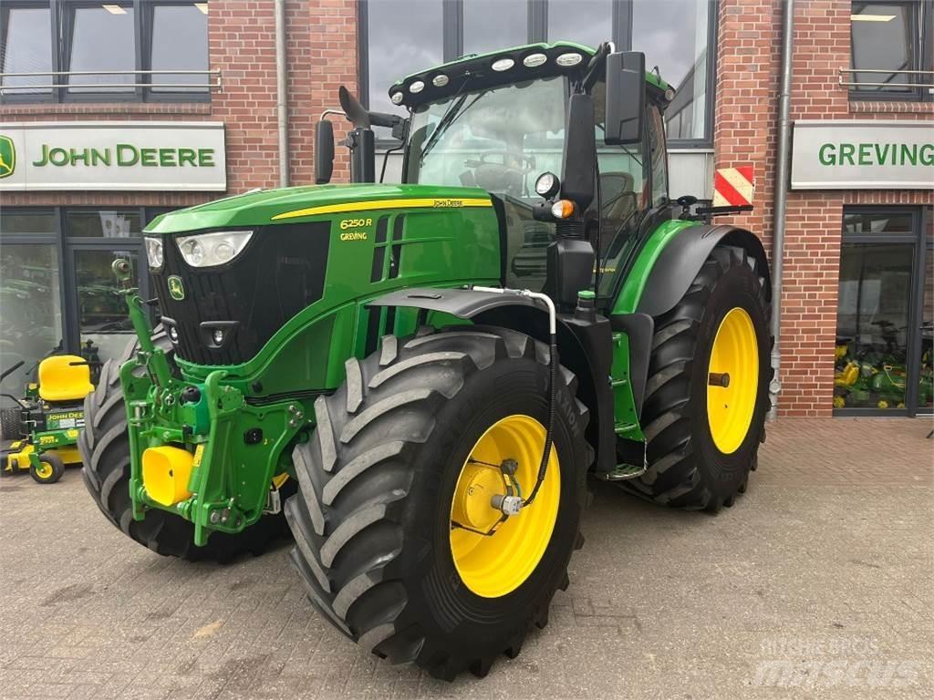John Deere 6250R Traktori