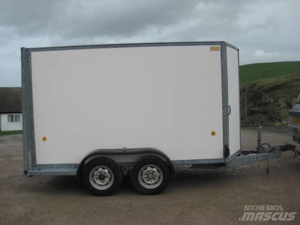 Ifor Williams BV105 Sanduk prikolice