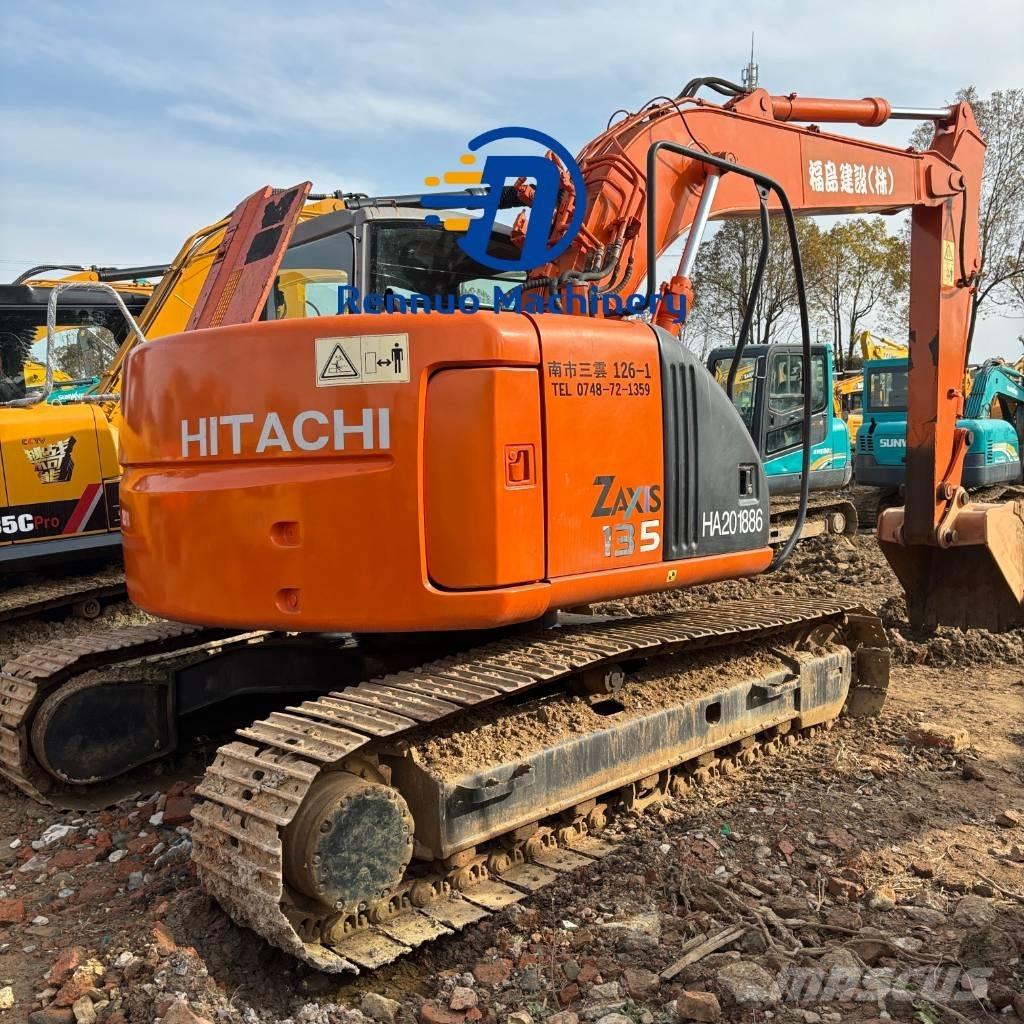 Hitachi ZX 135 US Bageri gusjeničari