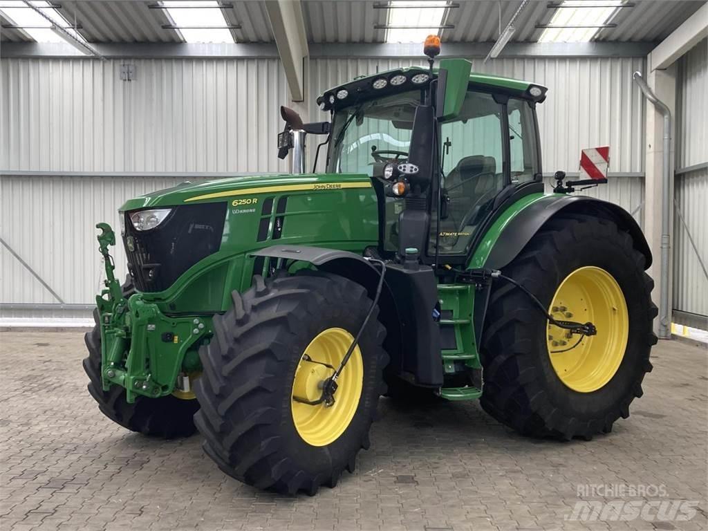 John Deere 6250R Traktori