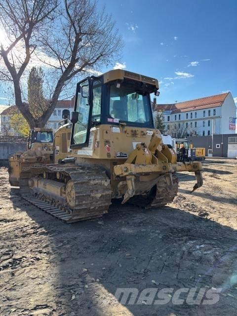 CAT D 6 K 2 LGP Buldožeri gusjeničari