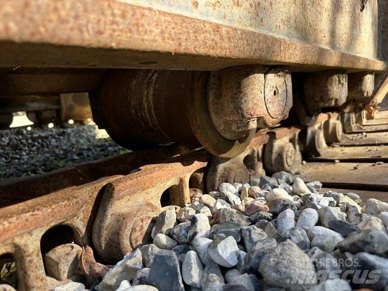 CAT 325 L Bageri gusjeničari