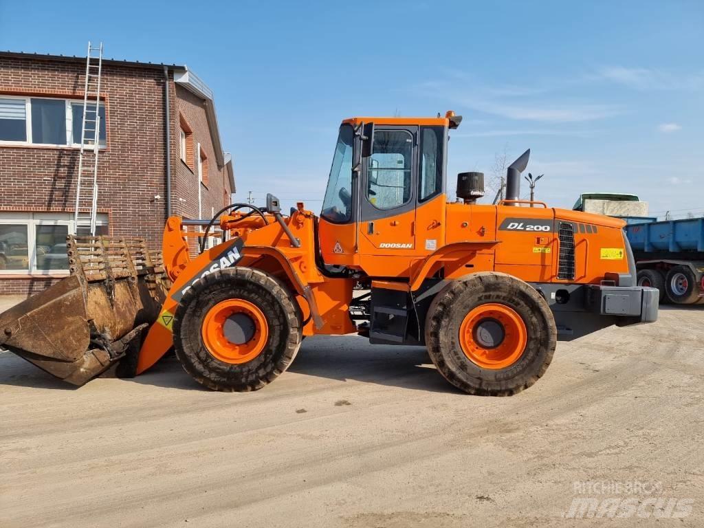 Doosan DL 200 Utovarivači na kotačima