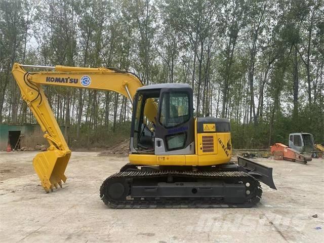 Komatsu PC128US Bageri gusjeničari