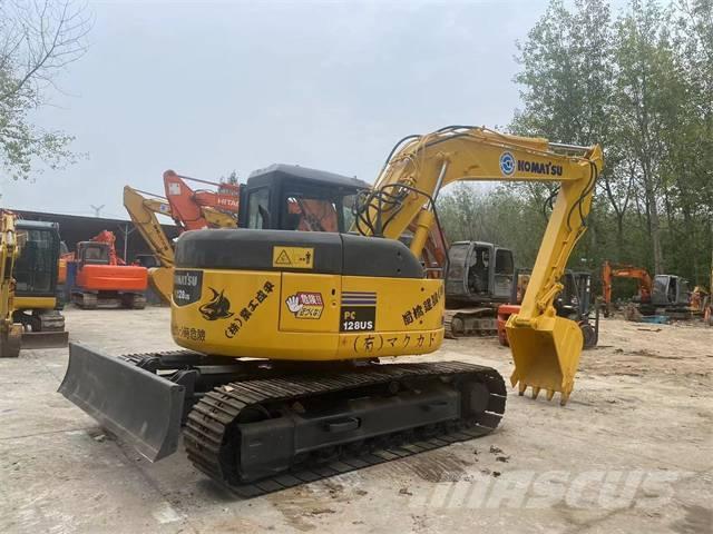 Komatsu PC128US Bageri gusjeničari