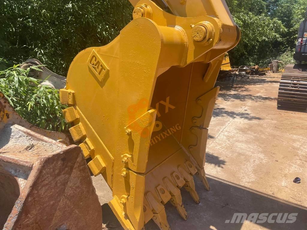 CAT CAT320GC Bageri gusjeničari