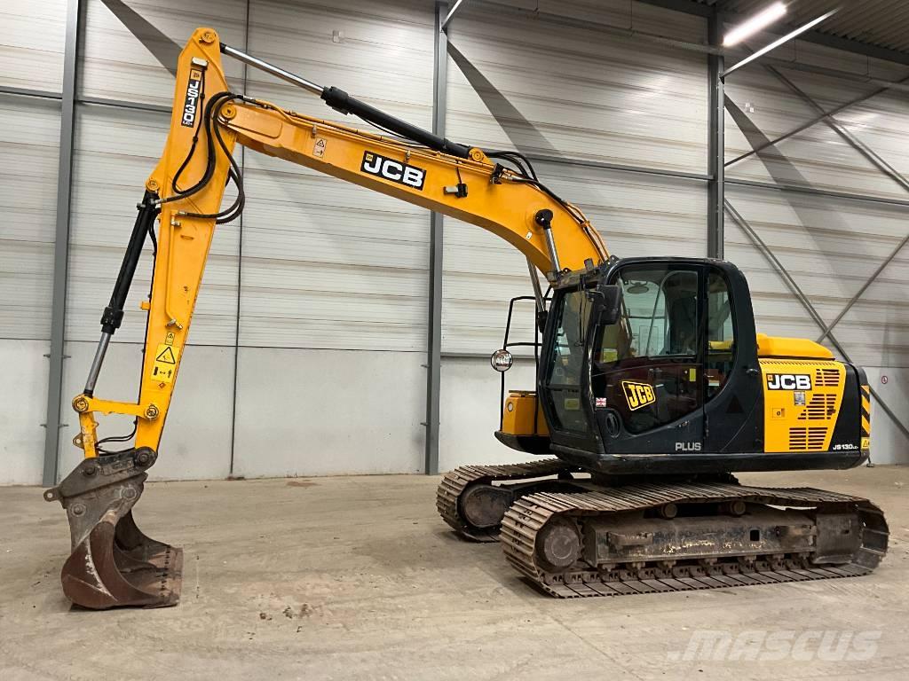 JCB JS 130 LC Bageri gusjeničari