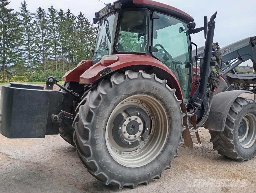 Case IH Farmall 115u Traktori