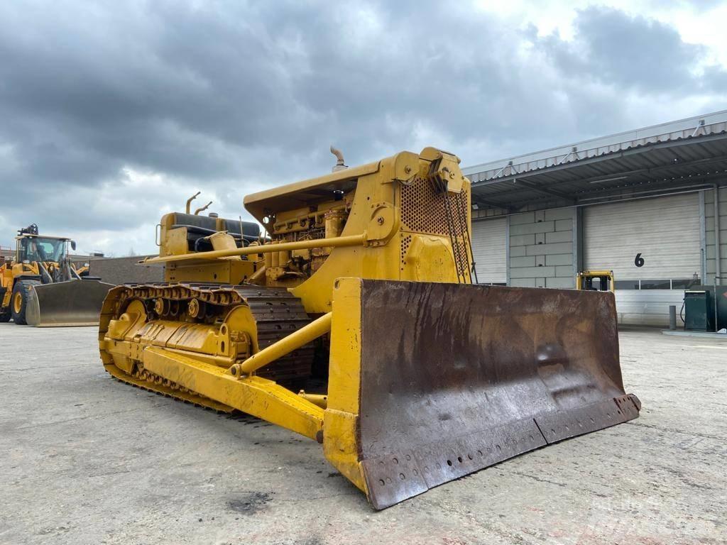 CAT D 8 Buldožeri gusjeničari