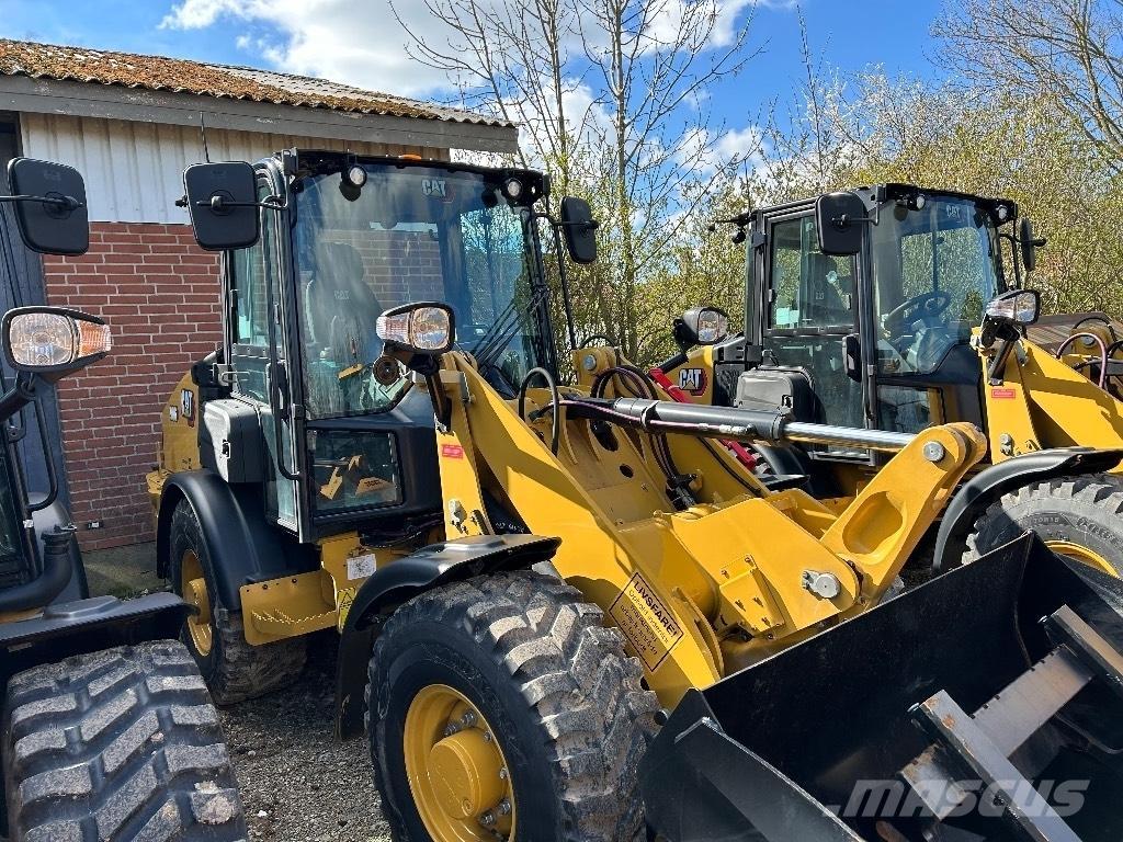 CAT 906 Utovarivači na kotačima