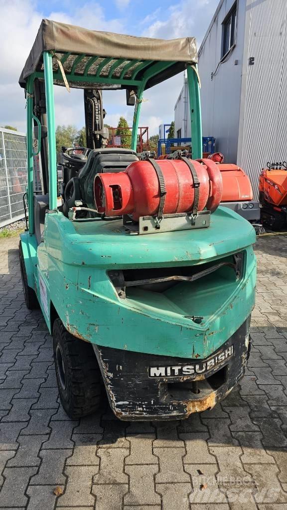 Mitsubishi FG 35 N Plinski viličari