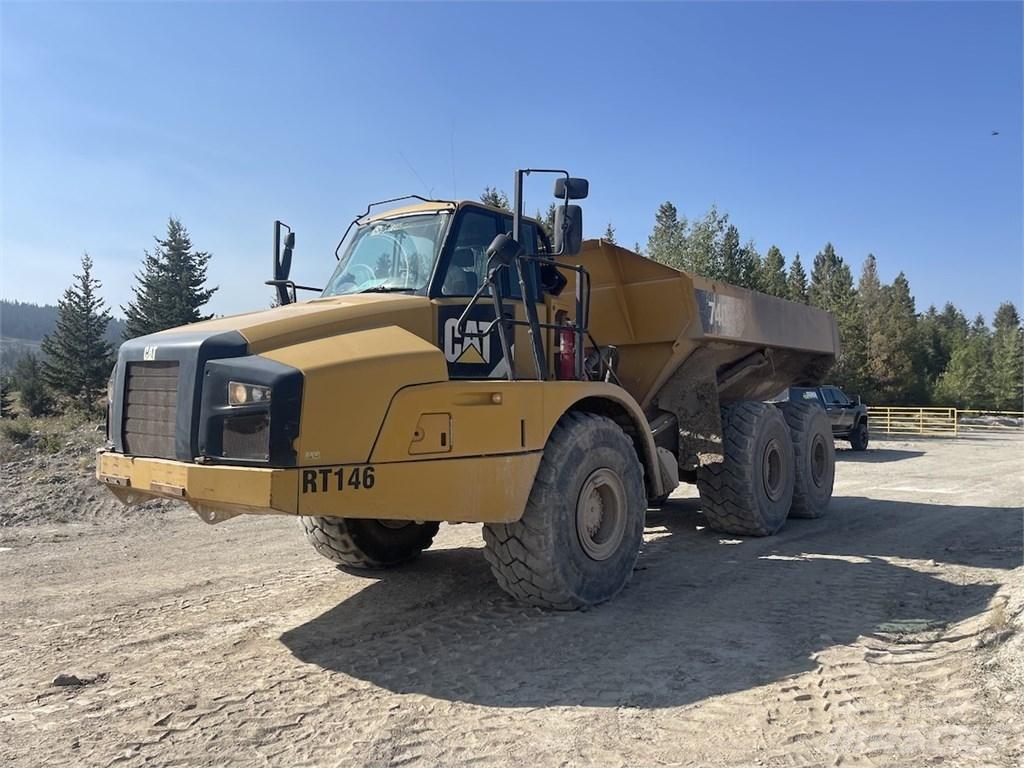 CAT 740B Zglobni demperi