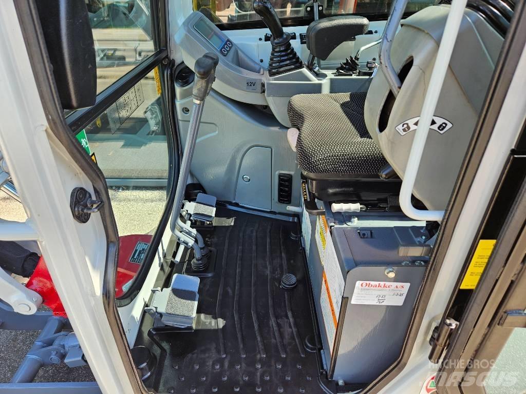 Takeuchi tb216 Mini bageri <7t