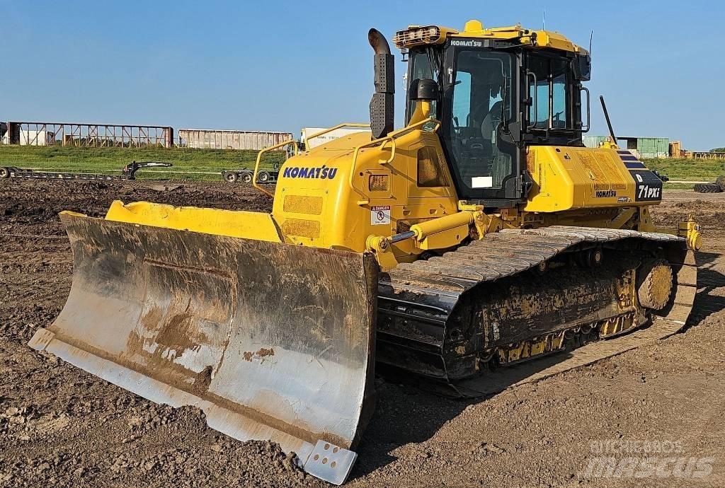 Komatsu D 71 PXI-24 Buldožeri gusjeničari