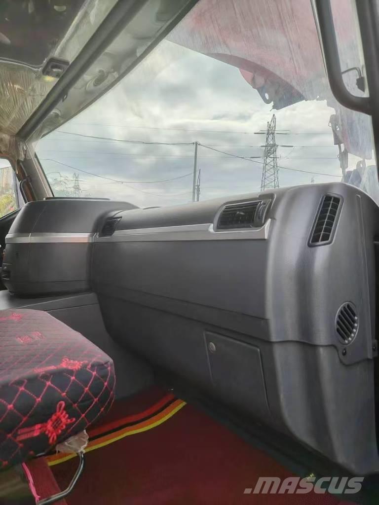 Sany STC1300C8 Rabljene dizalice za težak teren