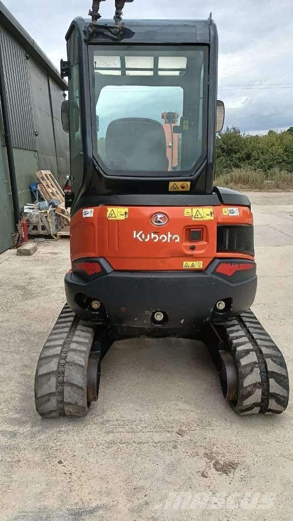 Kubota U 27-4 Mini bageri <7t