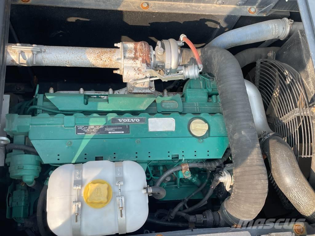 Volvo EC 210 Bageri gusjeničari