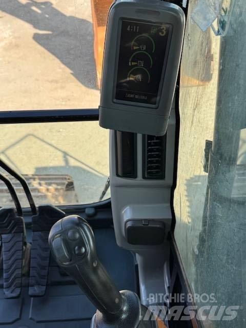 CAT 321 D Bageri gusjeničari