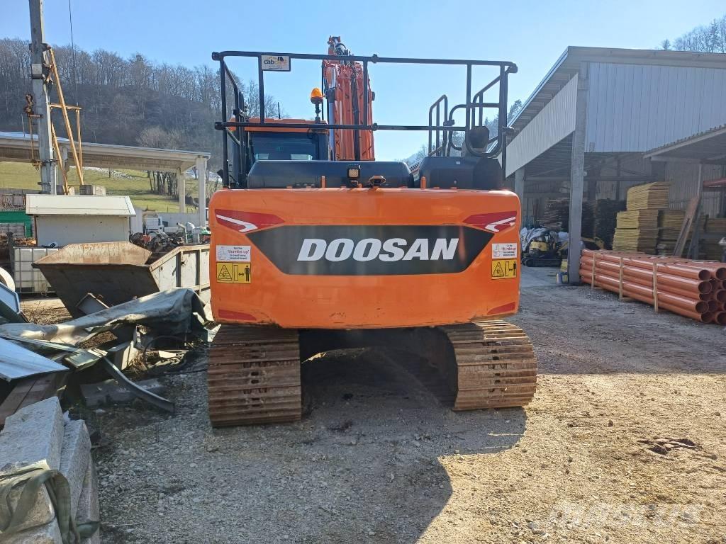 Doosan DX140LC-7 Bageri gusjeničari