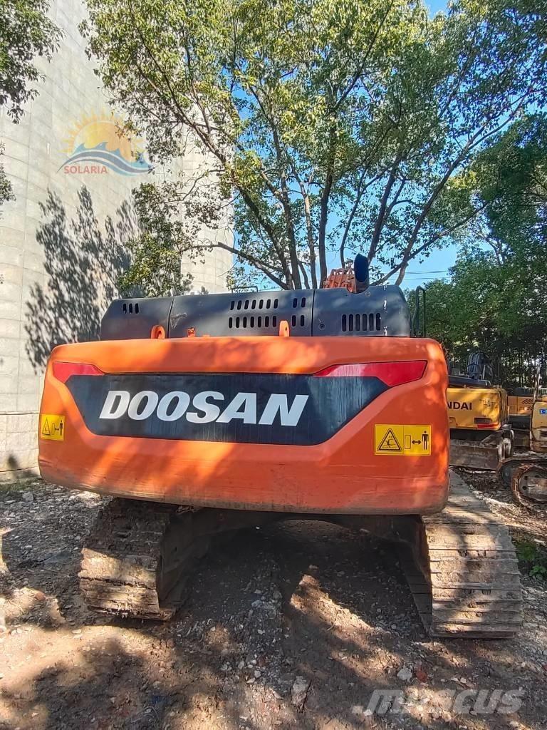 Doosan DX 300 LC Bageri gusjeničari