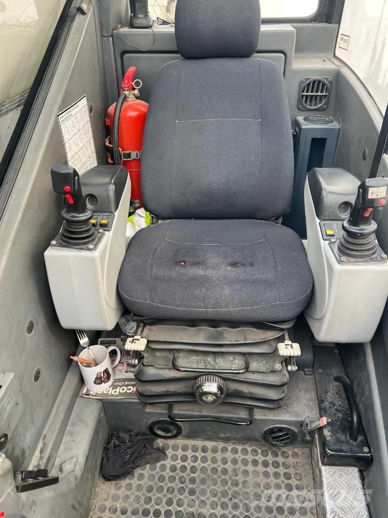 Grove GMK 4080-1 Rabljene dizalice za težak teren