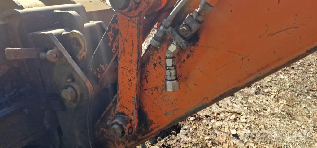 Daewoo SL220LC-V Bageri gusjeničari