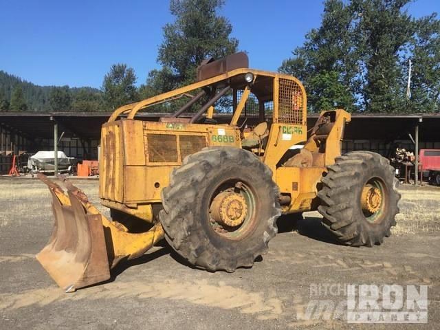 Clark Ranger 668-B Skideri