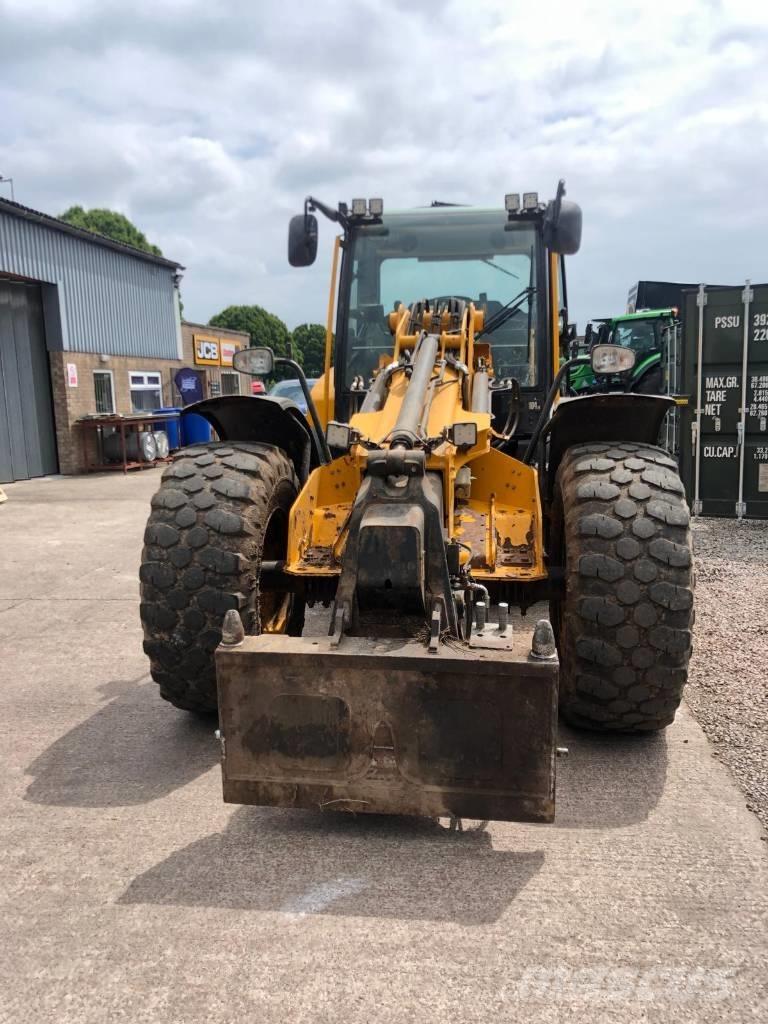 JCB TM420S Poljoprivredni teleskopski utovarivači
