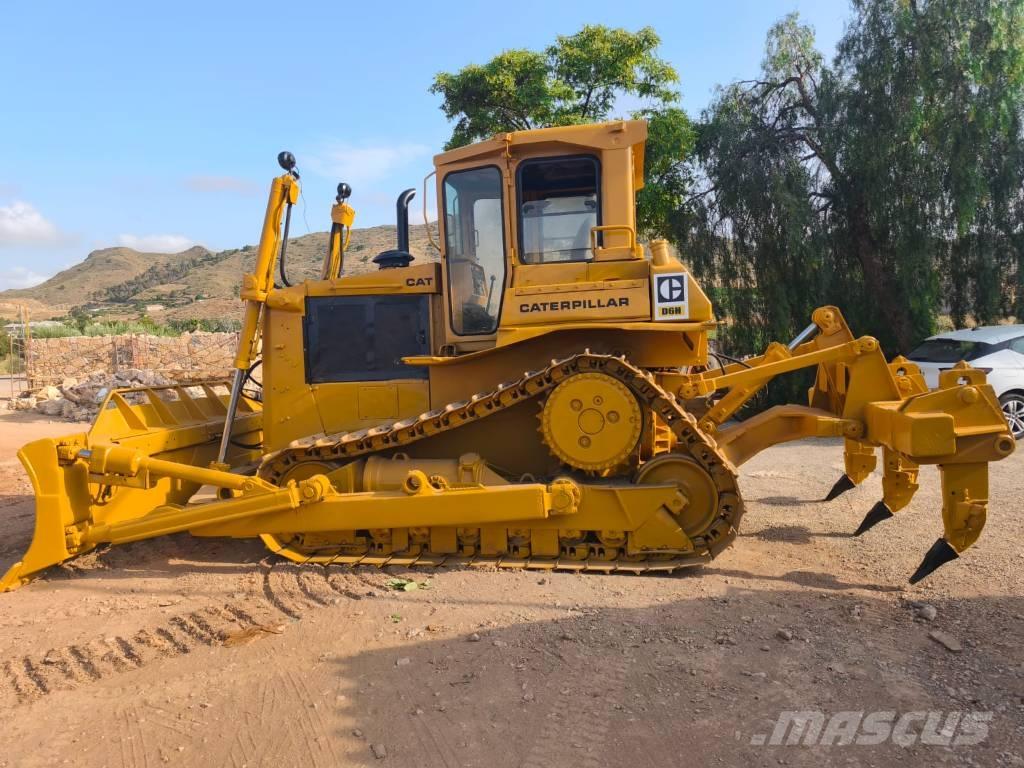 CAT D 6 H Buldožeri gusjeničari
