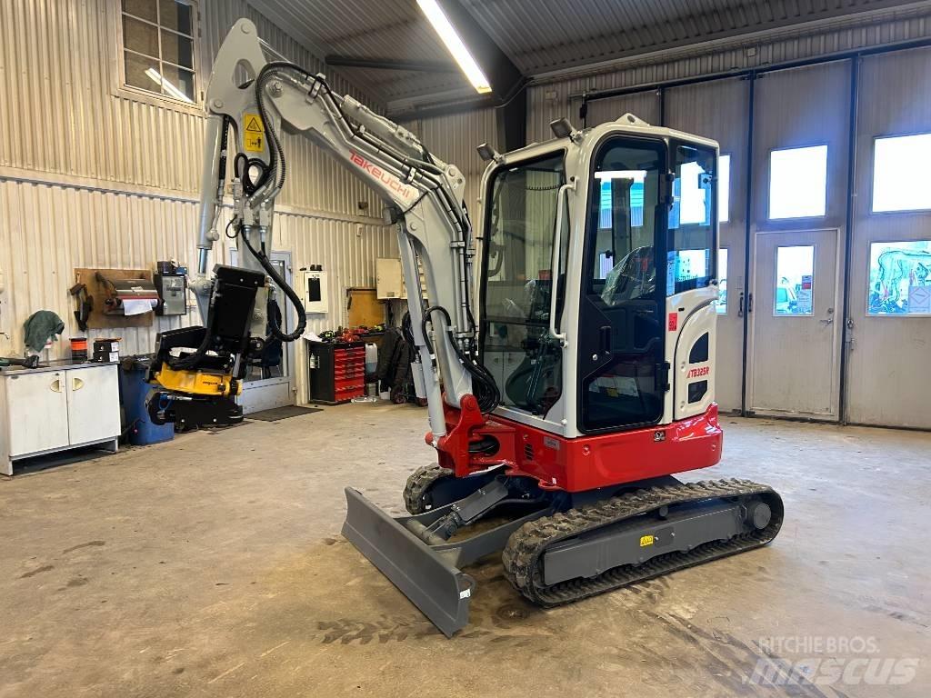 Takeuchi TB325 Mini bageri <7t