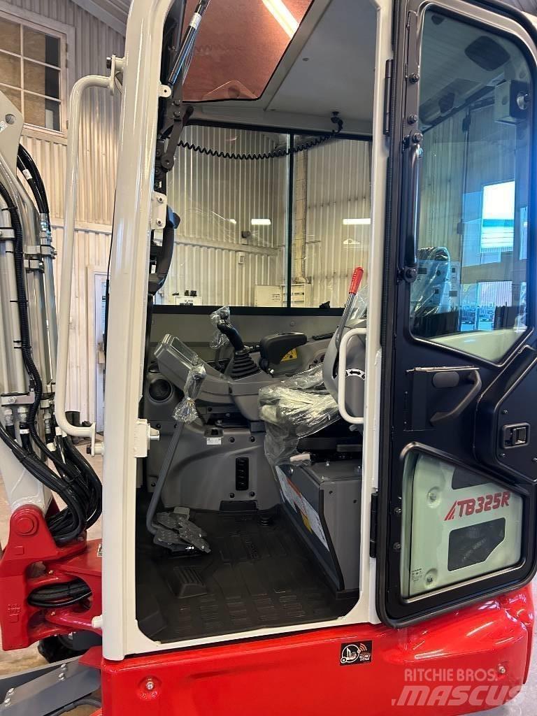 Takeuchi TB325 Mini bageri <7t