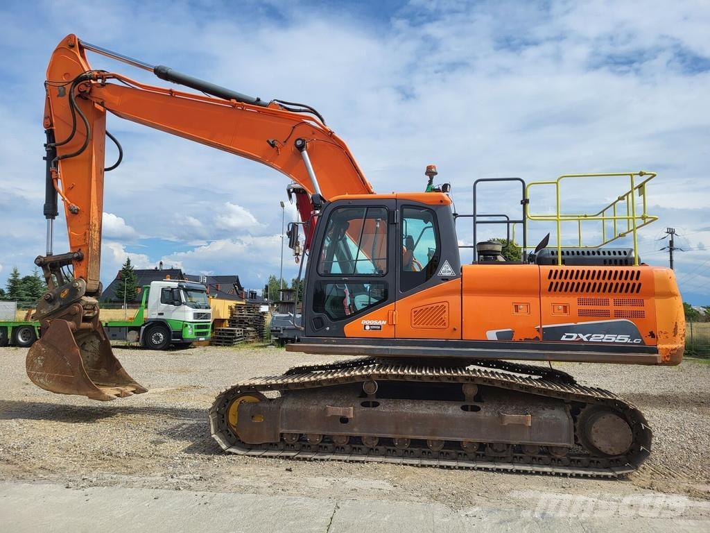Doosan DX255LC-5 Bageri gusjeničari