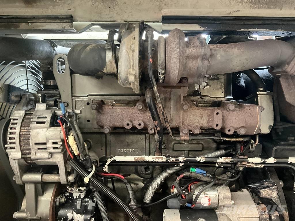 Takeuchi TB 175 W Bageri na kotačima
