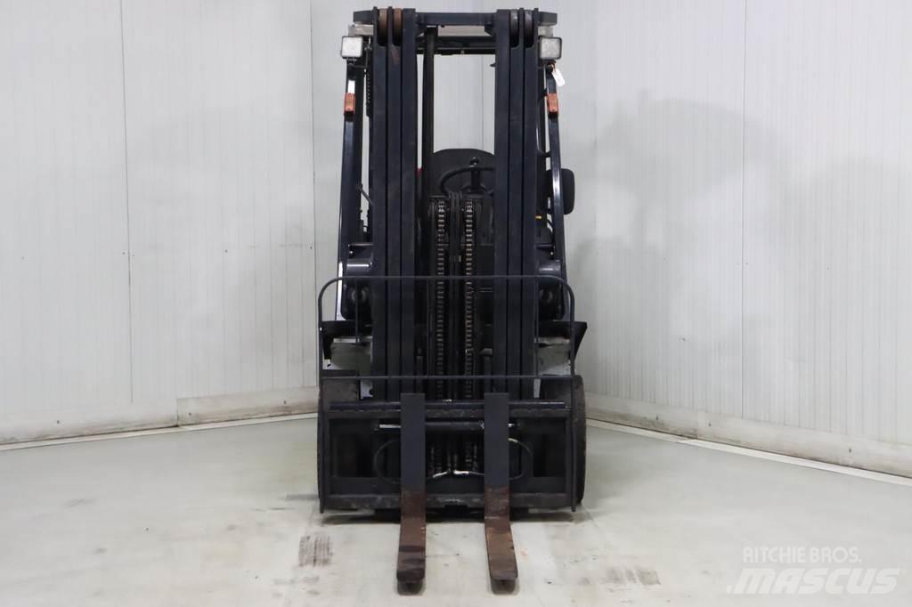 Nissan U1D2A20LQ Plinski viličari