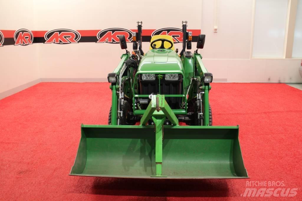 John Deere 3036E Kompaktni (mali) traktori