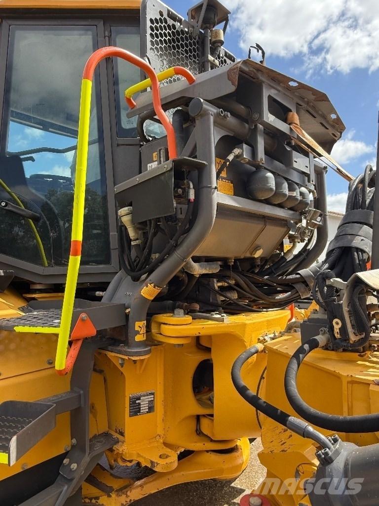 Volvo A30G Zglobni demperi