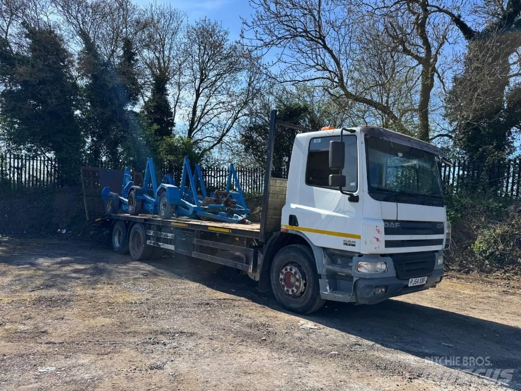 DAF DAF FAS CF75.310 Kamioni s ravnim pločom / vitlom